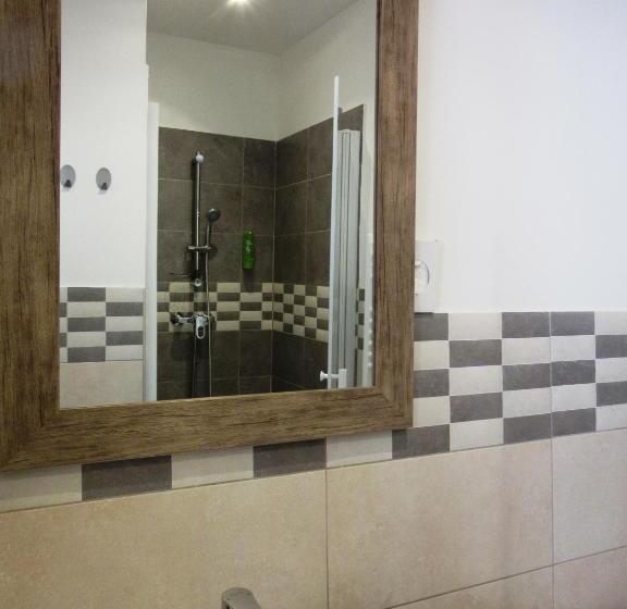 コンフォートルーム, Logis Hôtel Des Causses