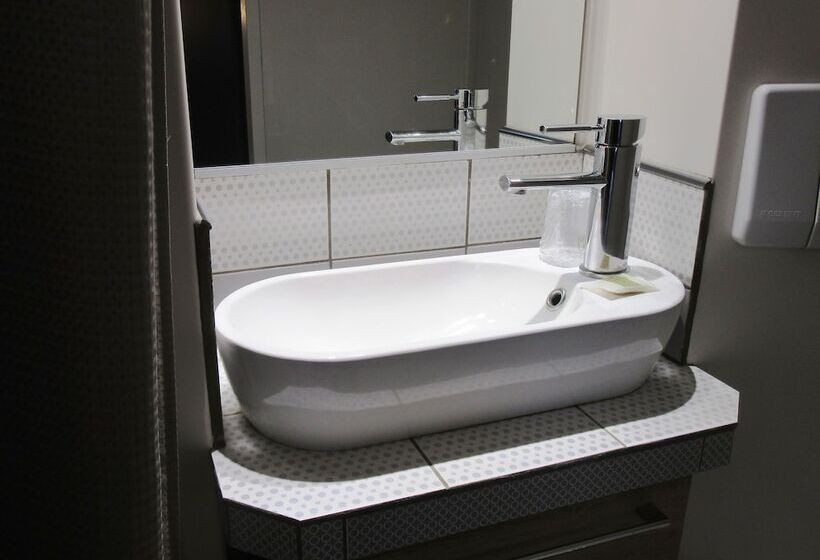 スタンダードルーム, Logis Hôtel Des Causses