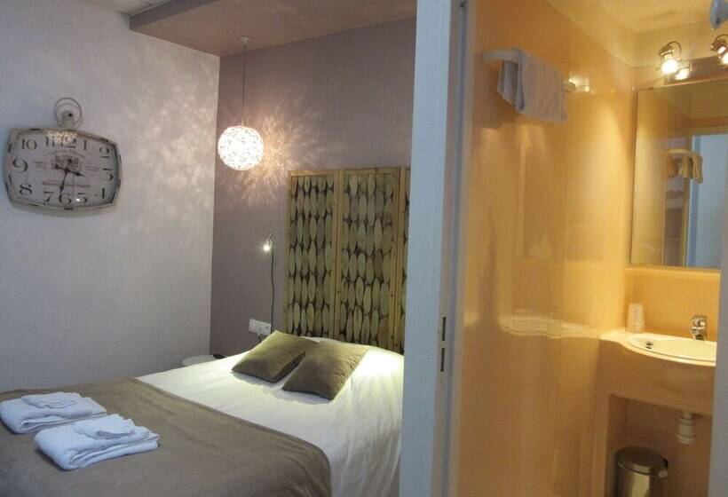 スタンダードルーム, Logis Hôtel Des Causses