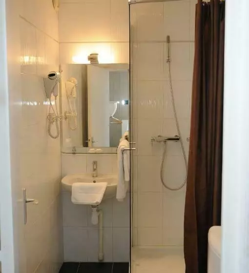 اتاق استاندارد یک نفره, Hôtel Patio Brancion