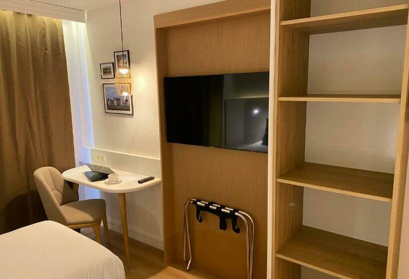 חדר סטנדרט, La Clef Des Châteaux