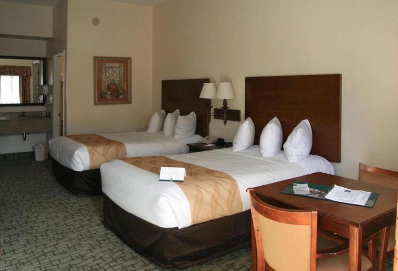Номер Deluxe, Quality Inn