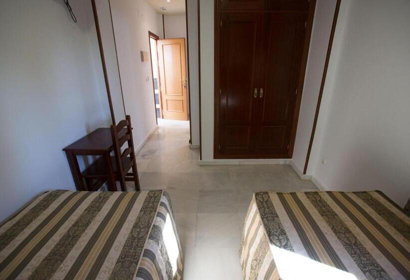 غرفة قياسية فردية, Quitagolpe