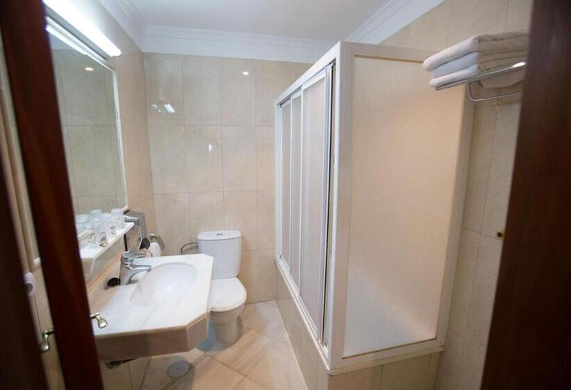 غرفة قياسية, Quitagolpe