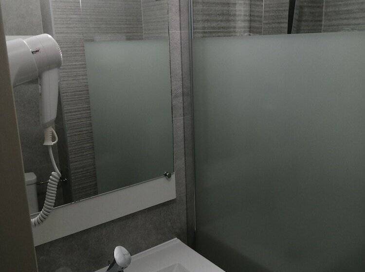 스탠다드 룸, Relais Arc En Ciel Hôtel