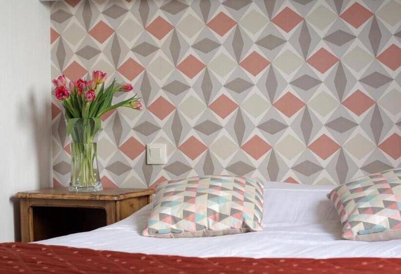 غرفة قياسية, The Originals Boutique, Hôtel Le George, Loches