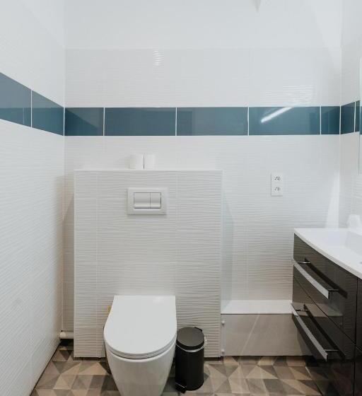 غرفة كومفورت, The Originals Boutique, Hôtel Le George, Loches