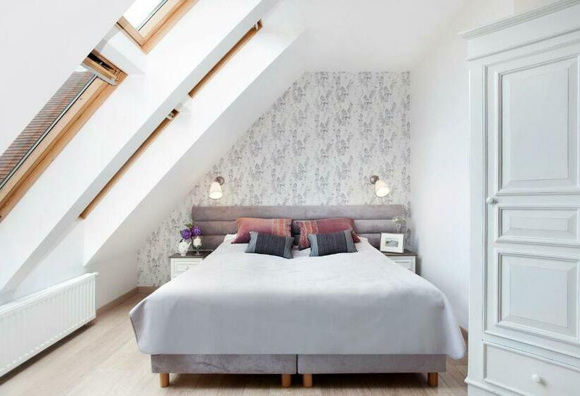 جناح جونيور مزوَّد بشرفة, Kashubian Lodge & Spa