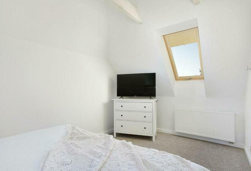 إستديو عائلى, Kashubian Lodge & Spa