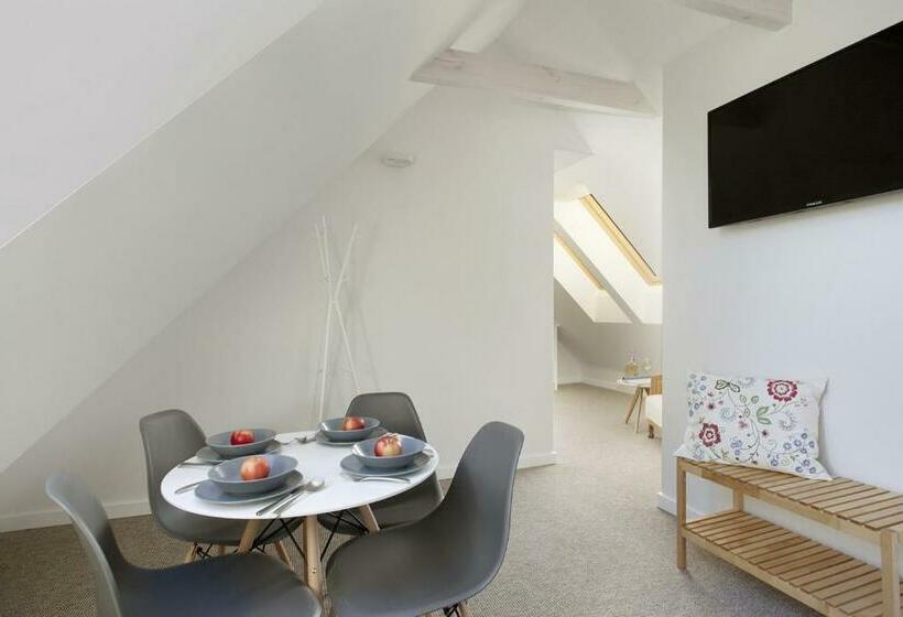 إستديو عائلى, Kashubian Lodge & Spa