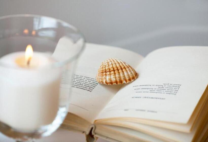 جناح جونيور مزوَّد بشرفة, Kashubian Lodge & Spa