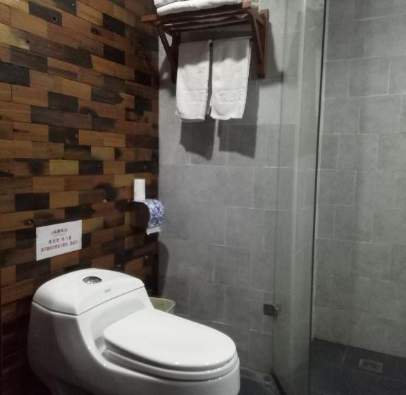 标准间, Lang Quan Holiday