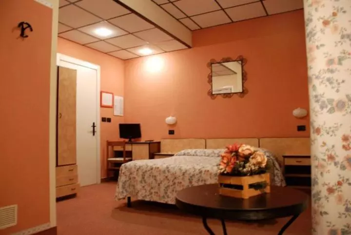 اتاق استاندارد با بالکن, Albergo Sangrilà