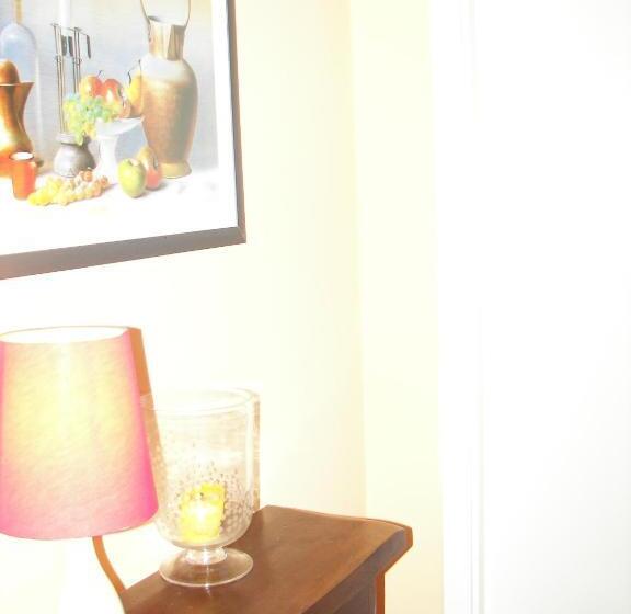 חדר סטנדרט לשלושה עם מרפסת, Albergo Sangrilà