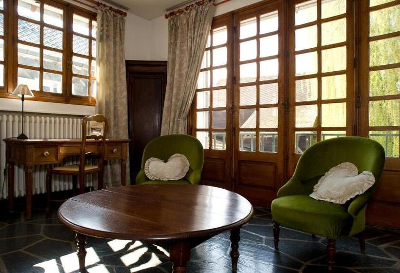 غرفة عائلية, Auberge de l'Abbaye