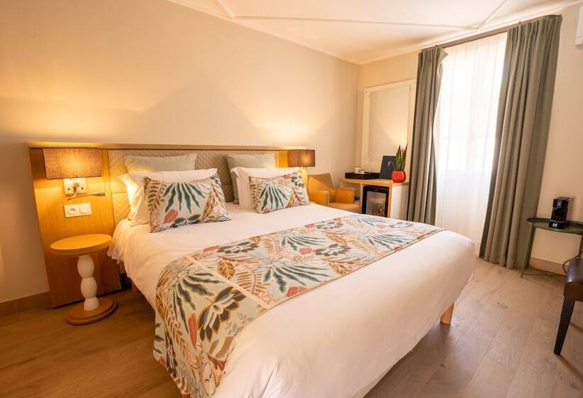 スタンダードルーム, Auberge De Saint Rémy   Hôtel   Restaurant Gastronomique étoilé   Saint Rémy De Provence