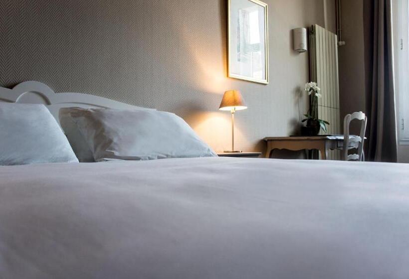 Номер Superior, De France