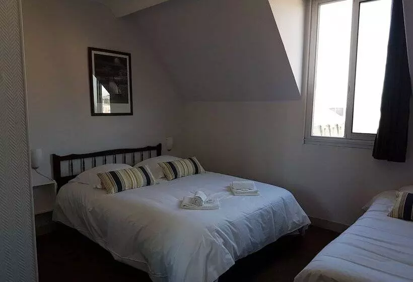 スタンダードトリプルルーム, De Normandie