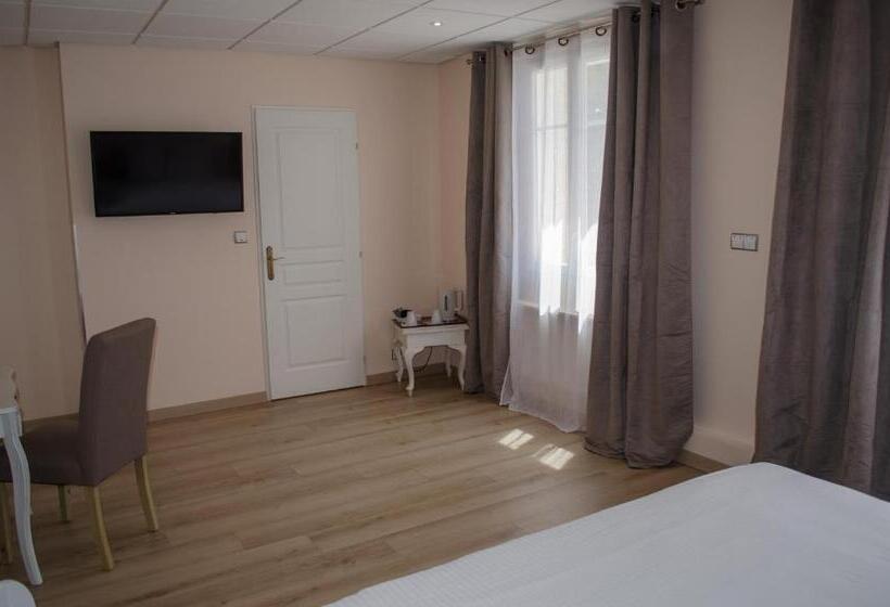 キングサイズベッドのスーペリアルーム, Hôtel Lac Et Forêt