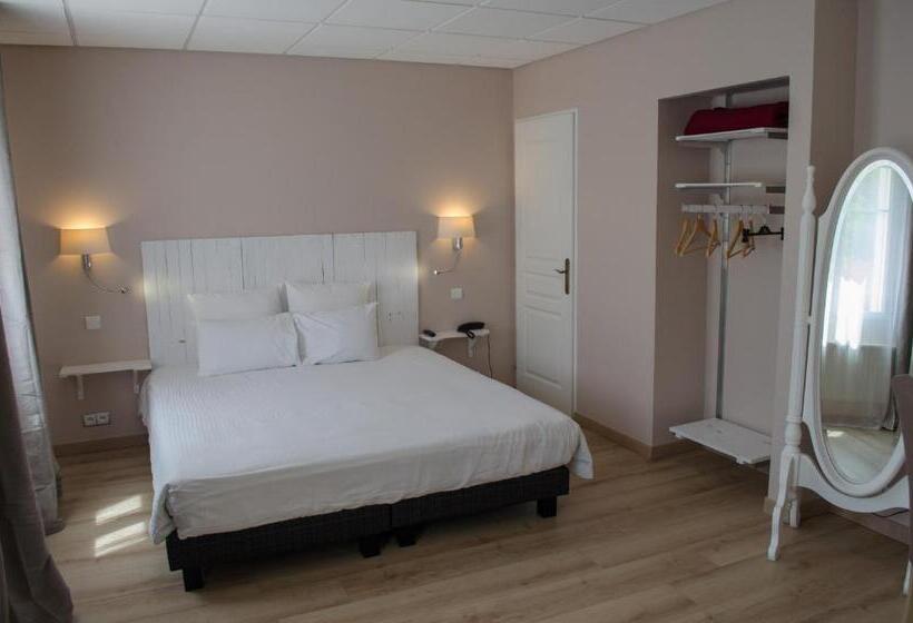 キングサイズベッドのスーペリアルーム, Hôtel Lac Et Forêt