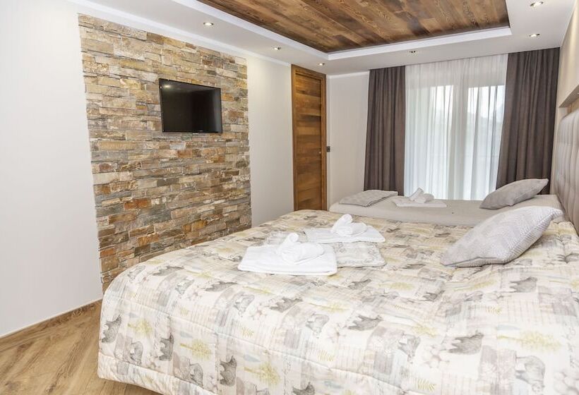 غرفة قياسية, K2