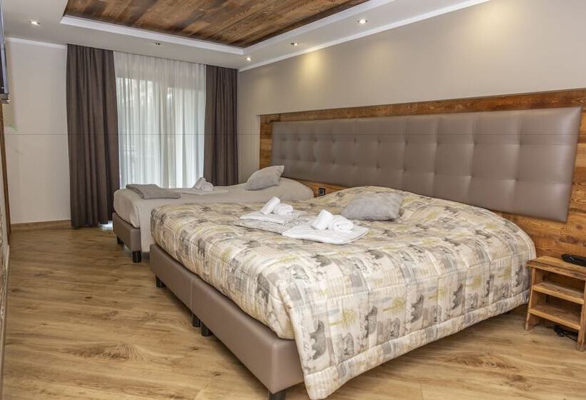 غرفة قياسية ثلاثية, K2