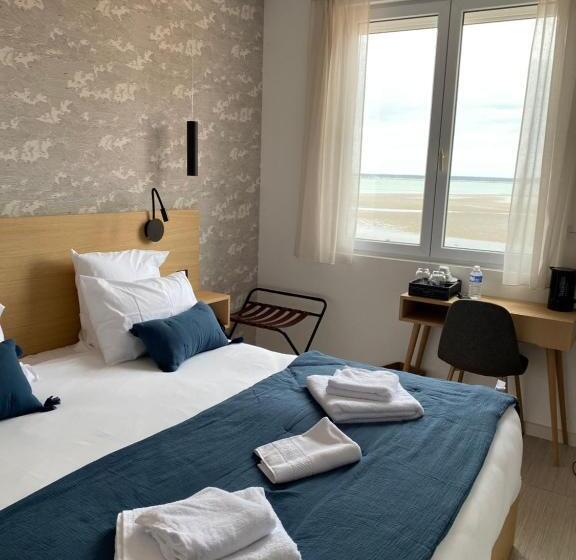 Номер Комфорт Вид на Море, Hôtel L Albatros
