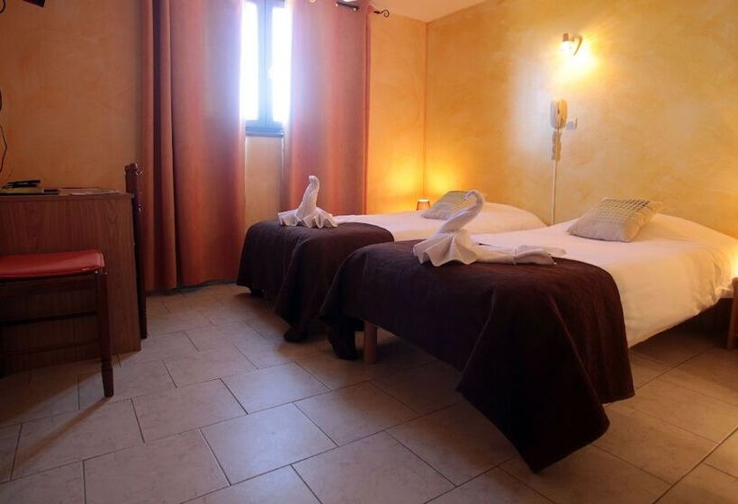 חדר סטנדרט, Logis Hôtel Le Pressoir