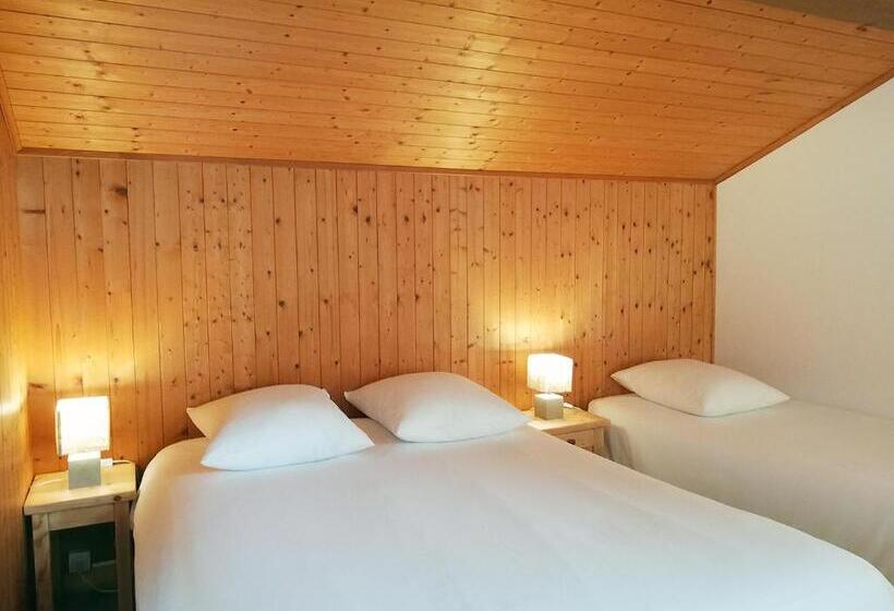 חדר סטנדרט לשלושה, Le Taconet