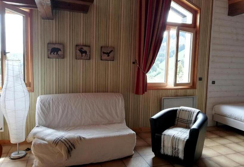 חדר משפחתי, Le Taconet