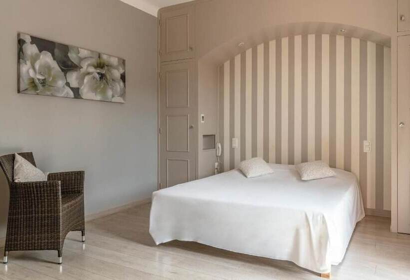 スタンダードルーム, Les Jardins Du Cedre