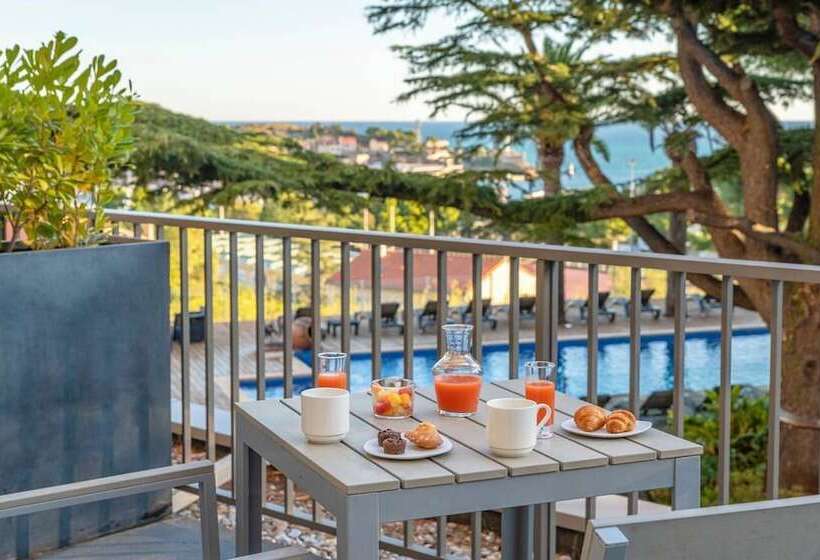 海の見えるコンフォートルーム, Les Jardins Du Cedre