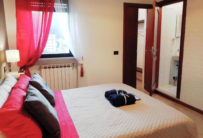 اتاق استاندارد, Il Teatro