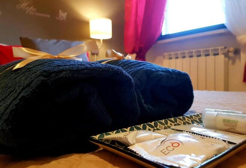 اتاق استاندارد, Il Teatro