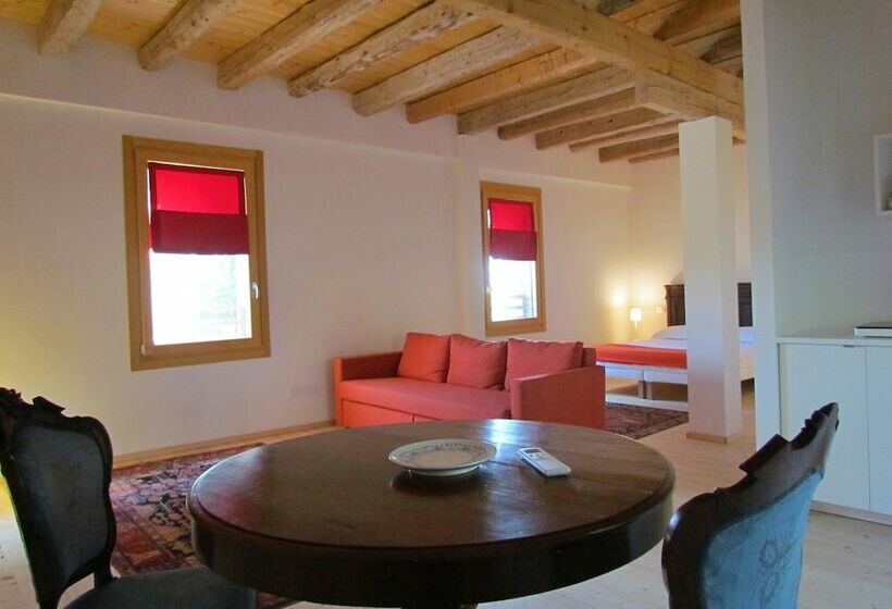 آپارتمان 2 خوابه, Ca  Adami