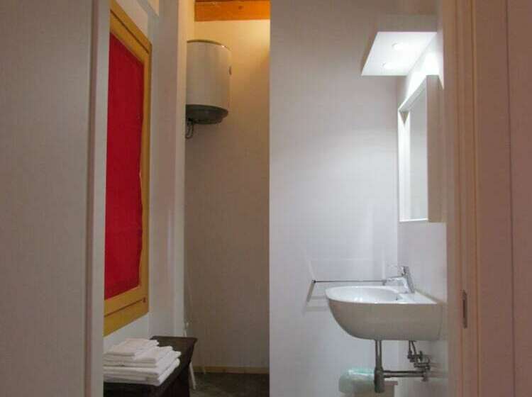 آپارتمان 2 خوابه, Ca  Adami