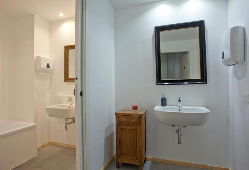 آپارتمان سوپریور 1 خوابه, Ca  Adami