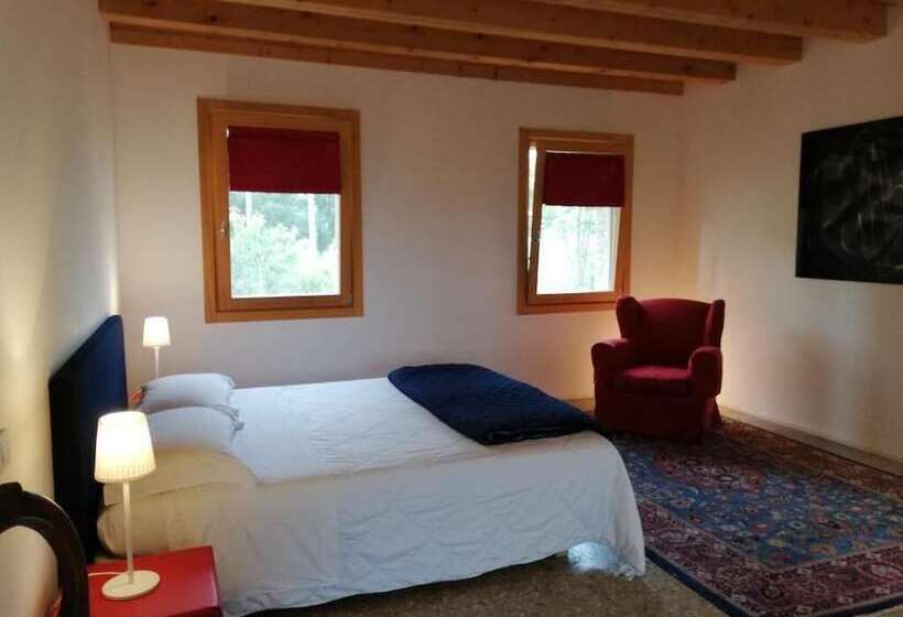 اتاق استاندارد, Ca  Adami