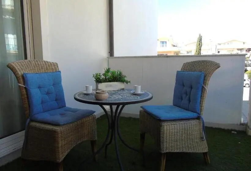 Standard Triple Room with Terrace, B&b Meraviglie D Abruzzo Montesilvano