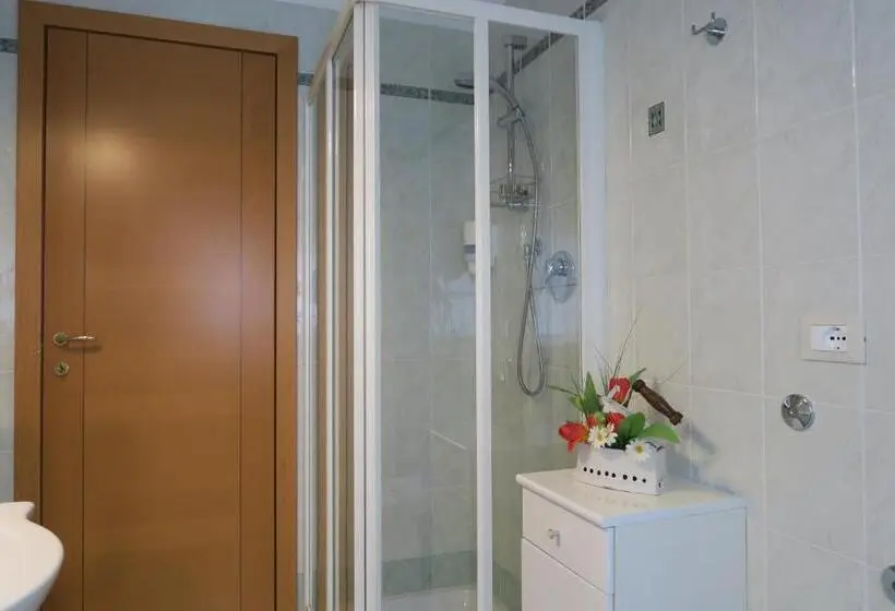 اتاق استاندارد با بالکن, B&b Meraviglie D Abruzzo Montesilvano