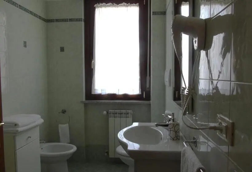 اتاق استاندارد با بالکن, B&b Meraviglie D Abruzzo Montesilvano