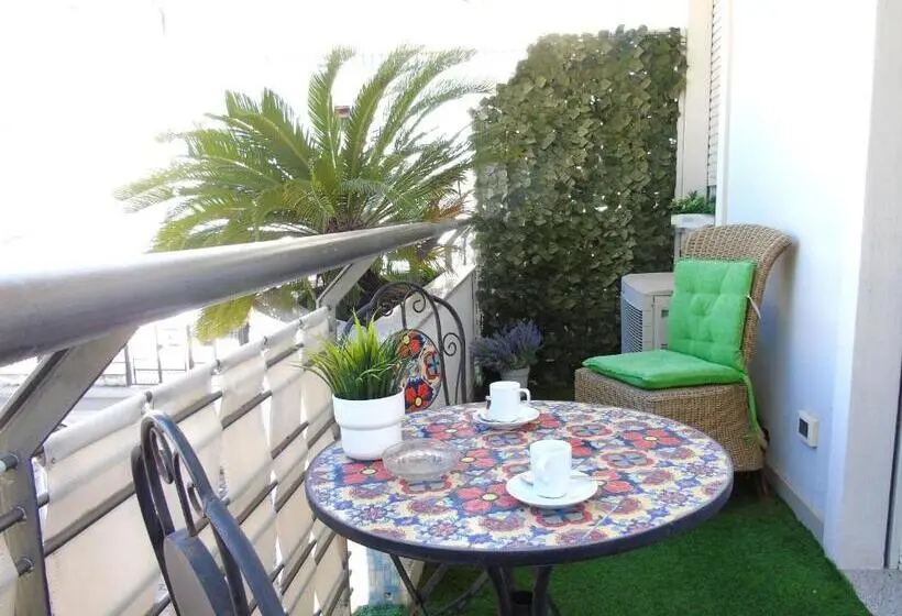 اتاق استاندارد سه تخته با بالکن, B&b Meraviglie D Abruzzo Montesilvano