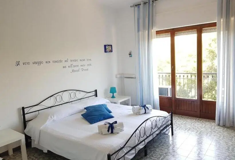 اتاق استاندارد با بالکن, B&b Trapani Mare