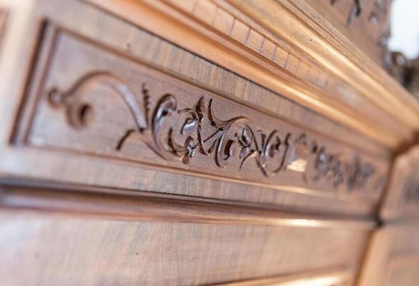 סוויטת ג'וניור נוף לגינה, B&b Villa Rosalinda