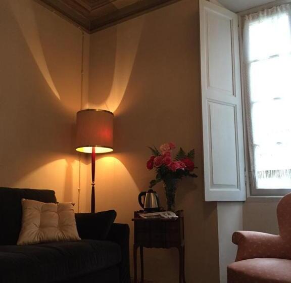 סוויטת ג'וניור נוף לגינה, B&b Villa Rosalinda