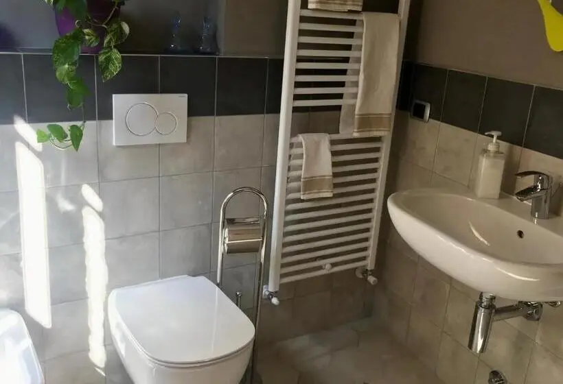 Appartamento 1 Camera da Letto, B&b Villa Rosalinda