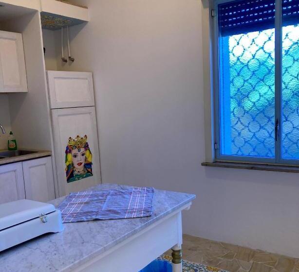 Habitació Estàndard Vista Mar amb Balconada, Aci Brezza Di Mare