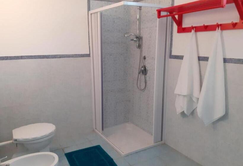 Habitació Estàndard Vista Jardí, Aci Brezza Di Mare