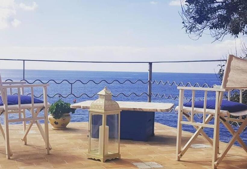 Habitació Estàndard Vista Mar amb Balconada, Aci Brezza Di Mare