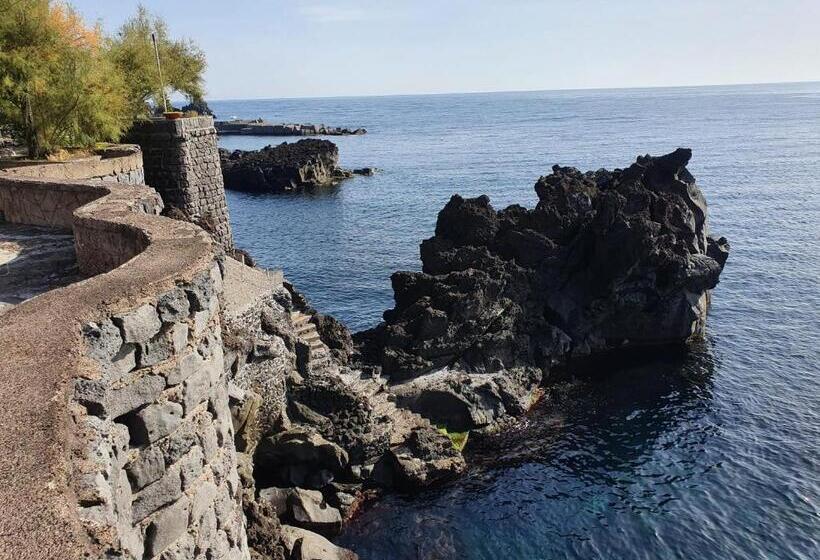 Habitació Estàndard Vista Mar amb Balconada, Aci Brezza Di Mare